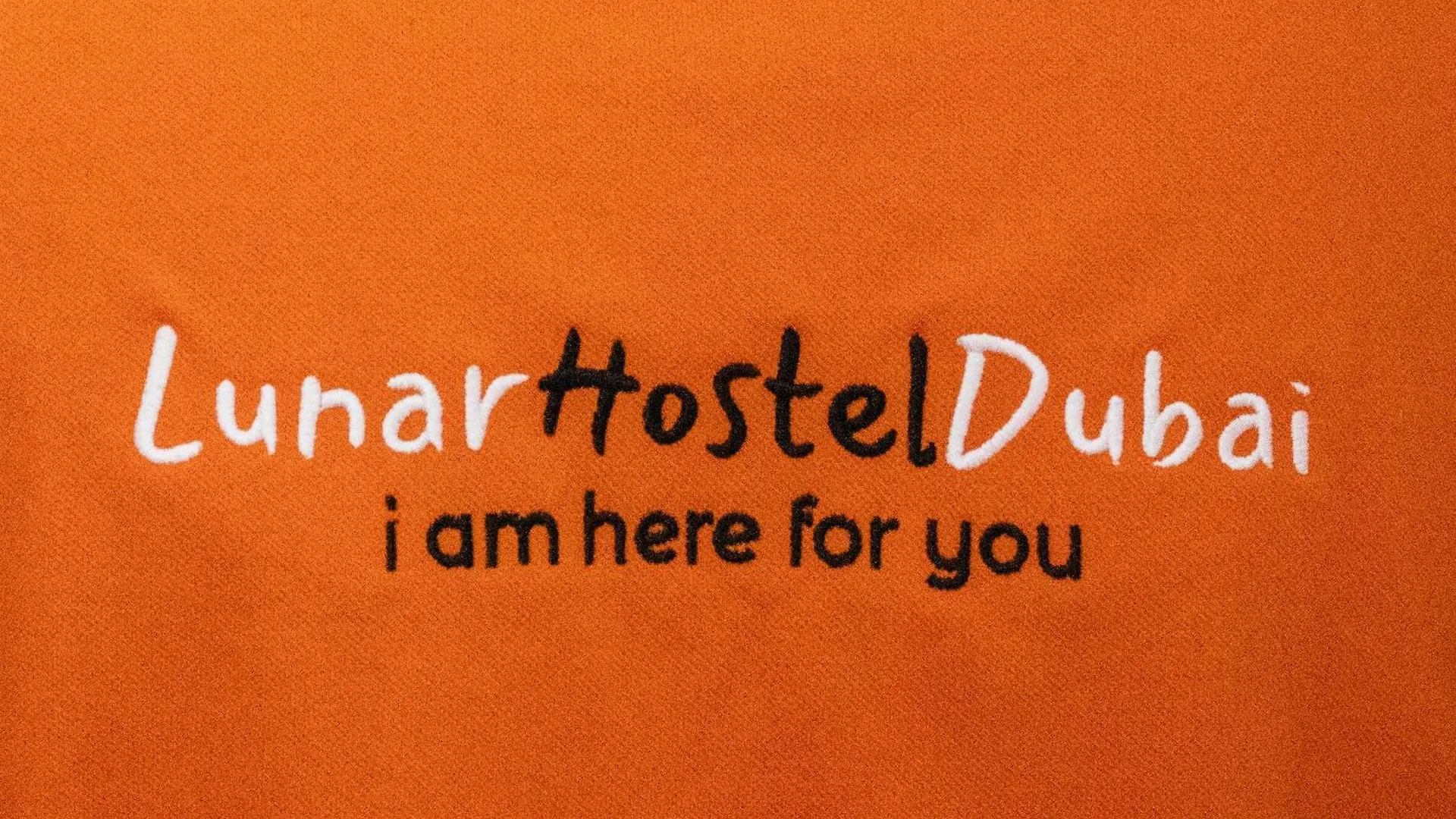 Lunar Hostel 96 Dubai